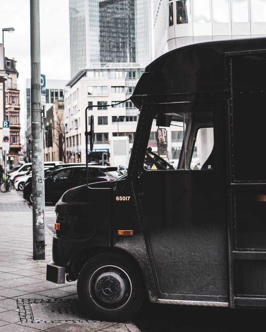 Fast & Smart Logistics